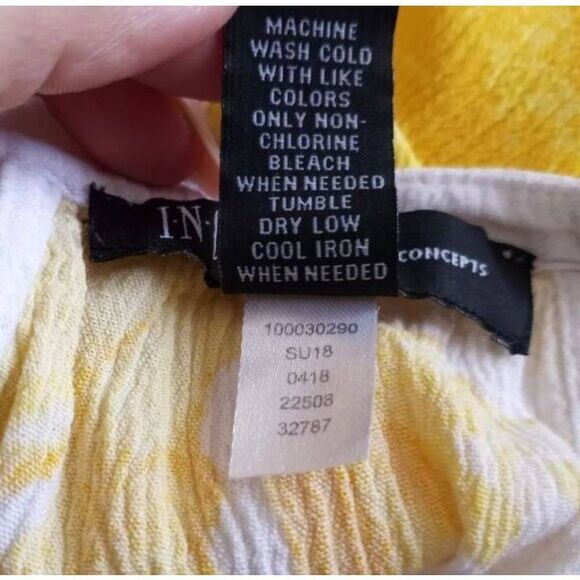 INC International Concepts White and Yellow Sleeveless Tank Top Sz.M EUC. - Picture 8 of 8